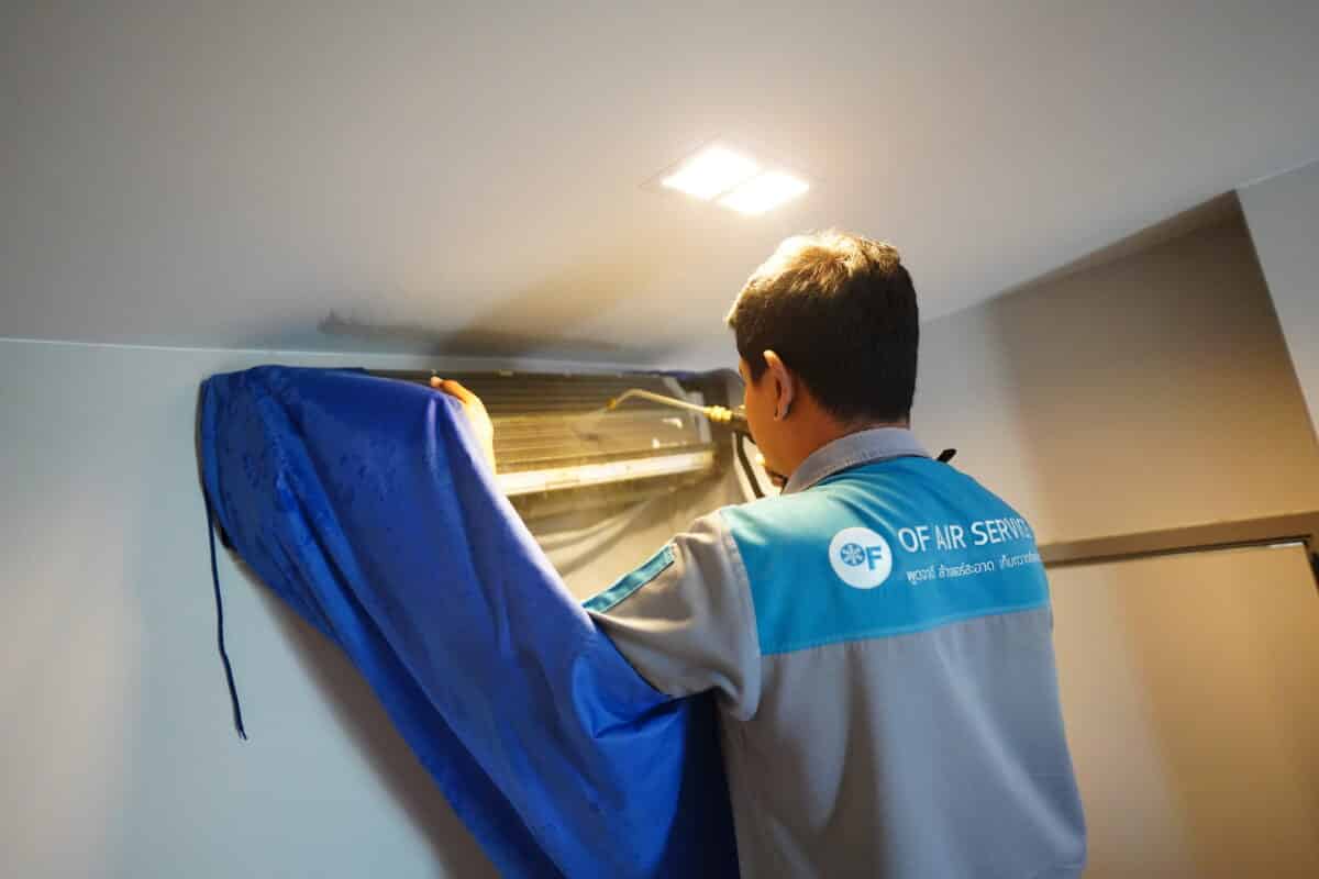 ล้างแอร์ จตุจักร ล้างแอร์ ติดตั้งแอร์ ซ่อมแอร์